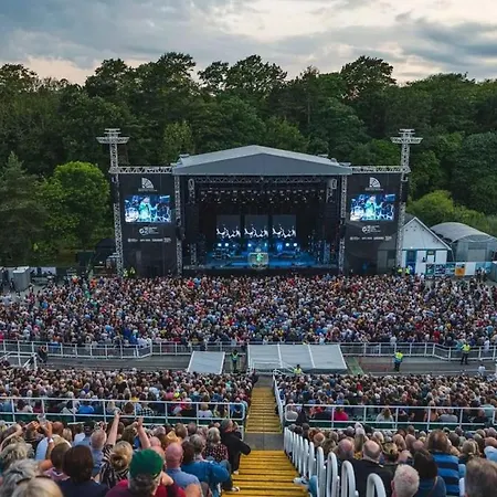 בית נופש Staithes View *